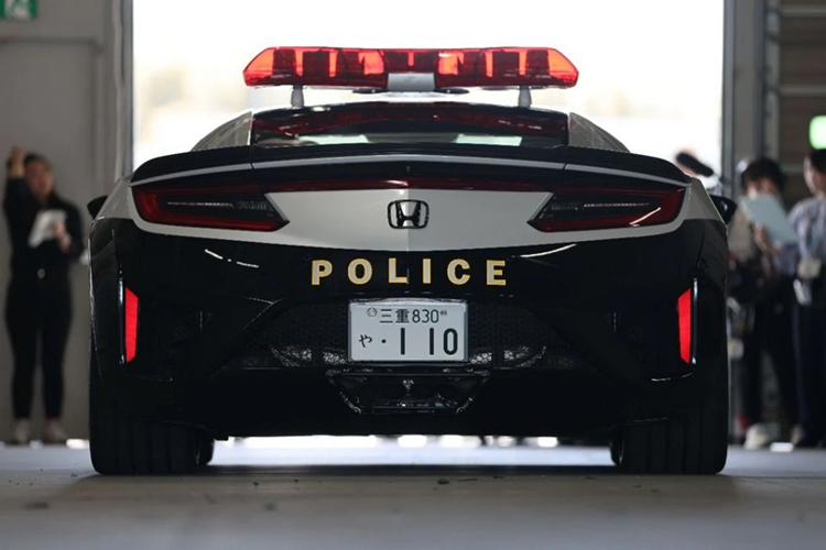 Tan thay Honda NSX hon 4,5 ty 