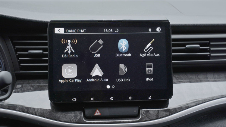 Suzuki XL7 Hybrid tu 599 trieu, xe 7 cho ly tuong cho gia dinh?-Hinh-10