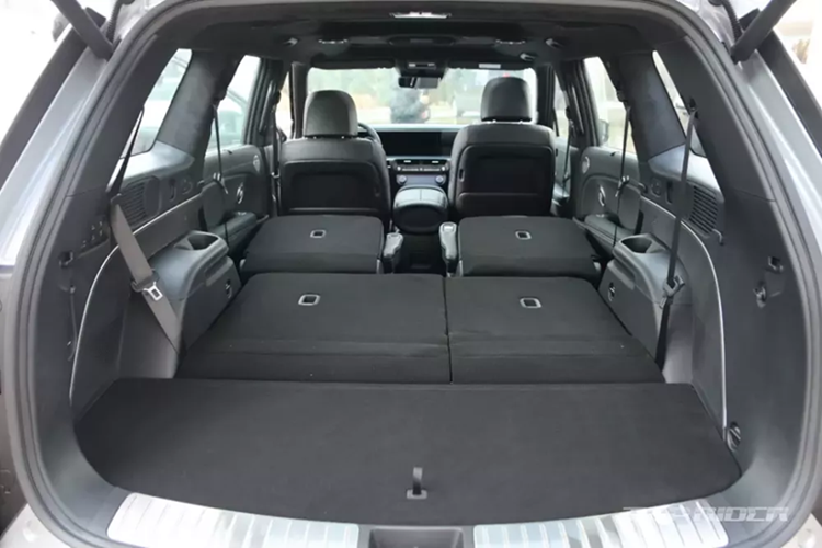 Ngắm Hyundai Palisade 2025 "bằng xương bằng thịt" từ 851 triệu đồng - Hình 14 Ngam Hyundai Palisade 2025