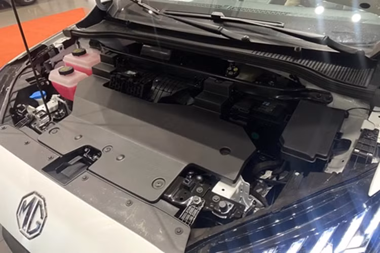 MG4 EV ế ẩm tại Việt Nam "hạ giá kịch sàn" gần 300 triệu - Hình 6 MG4 EV e am tai Viet Nam