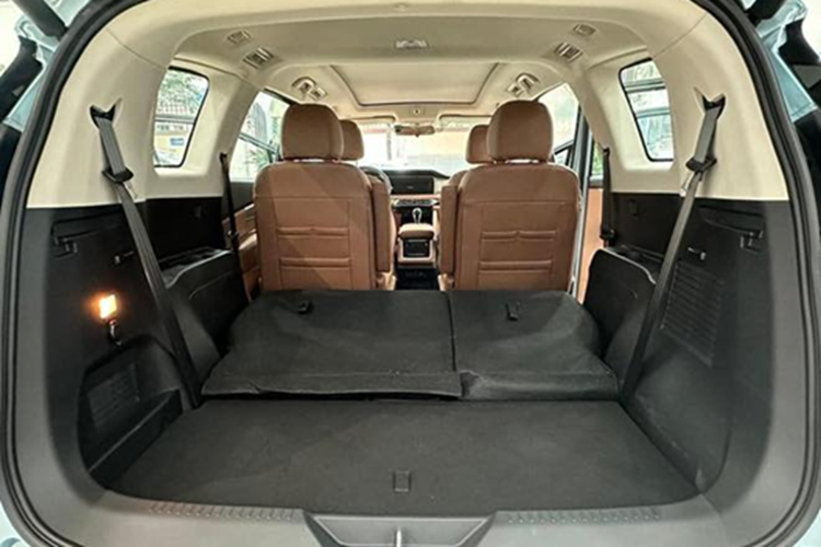 E chong vo tai Viet Nam, Haima 7X tiep tuc giam gan 200 trieu-Hinh-8