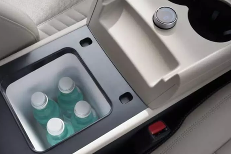 BYD Qin L 2025 them goi “God's Eye” C, tu 16.500 USD-Hinh-9