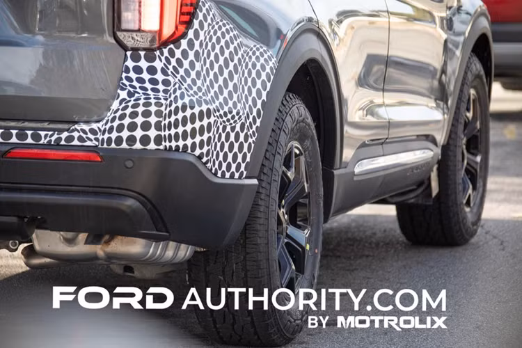 Ford Explorer sắp có bản offroad xịn sò, "đấu" Hyundai Palisade XRT - Hình 5 Ford Explorer sap co ban offroad xin so,