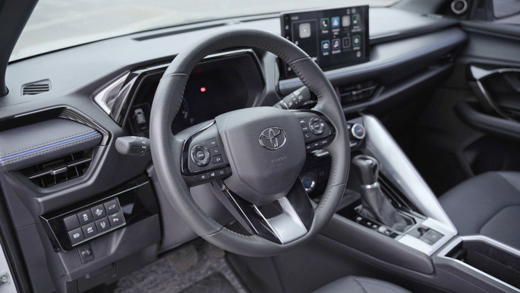 Trai nghiem Toyota Yaris Cross HEV tu Ha Noi den Quang Ninh-Hinh-5