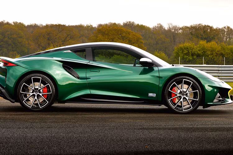 Lotus Emira Clark Edition tu 3.79 ty dong, tri an Jim Clark-Hinh-6