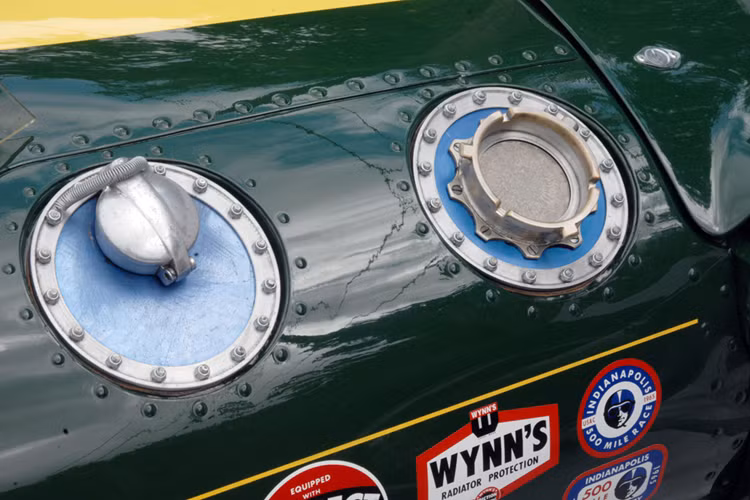 Lotus Emira Clark Edition tu 3.79 ty dong, tri an Jim Clark-Hinh-8