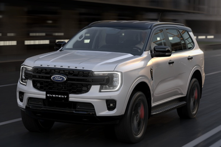 Ford ra mat Everest va Ranger Sport Special Edition tu 715 trieu dong-Hinh-3
