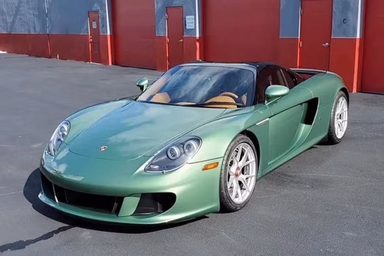 Carrera GT la chiec Porsche Dang Le Nguyen Vu thich nhat-Hinh-7