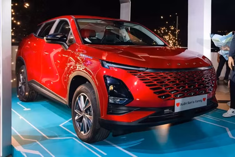 Omoda C5 Luxury bat ngo 