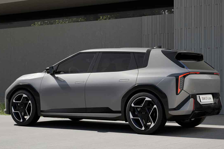 Kia EV4 hatchback va sedan - “mon la” cho thi truong oto dien-Hinh-13