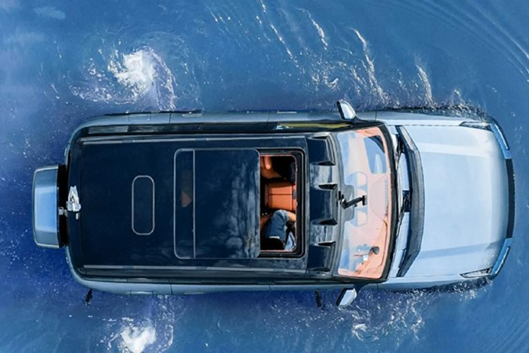 Yangwang U8L - SUV điện hạng sang của BYD với 7 chỗ ngồi - Hình 4 Yangwang U8L - SUV dien hang sang cua BYD voi 7 cho ngoi-Hinh-4