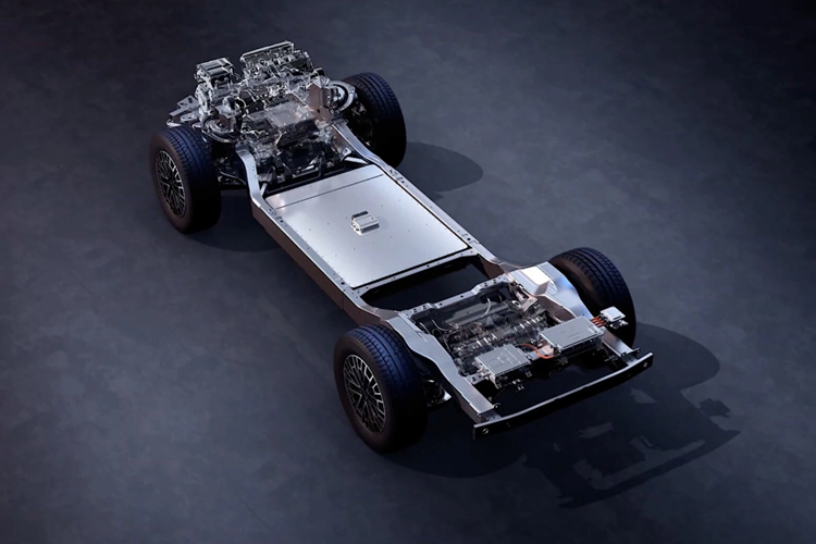 Yangwang U8L - SUV điện hạng sang của BYD với 7 chỗ ngồi - Hình 6 Yangwang U8L - SUV dien hang sang cua BYD voi 7 cho ngoi-Hinh-6