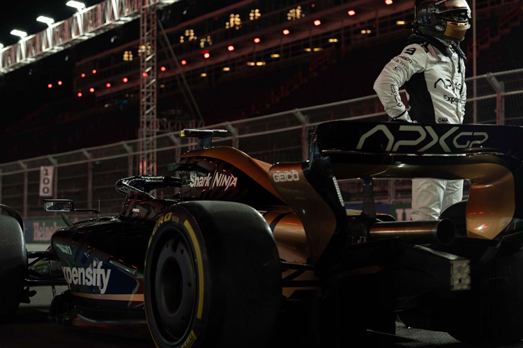 Mercedes-AMG GT63 APXGP Edition 2026 du kien khong duoi 5 ty dong-Hinh-3