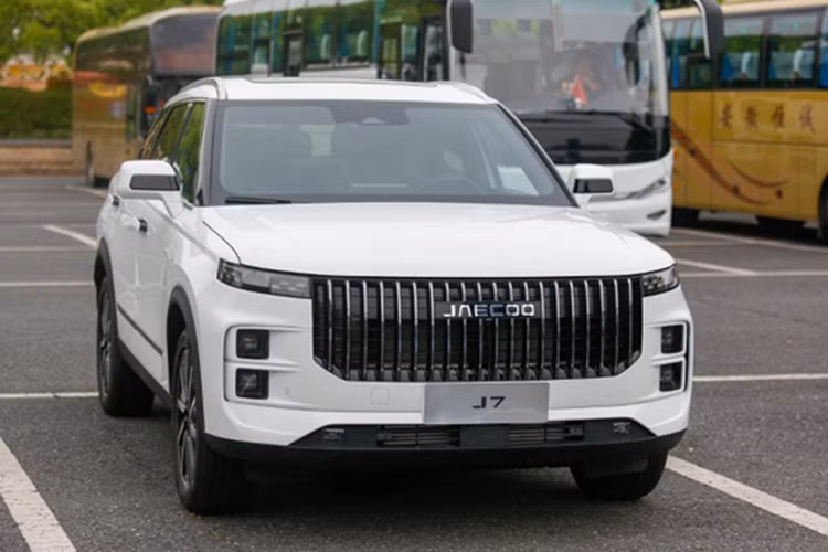 Can canh Jaecoo J7 tai dai ly Viet, tu 729 trieu dong-Hinh-9