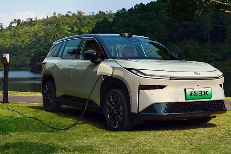 Toyota bZ3X dien 