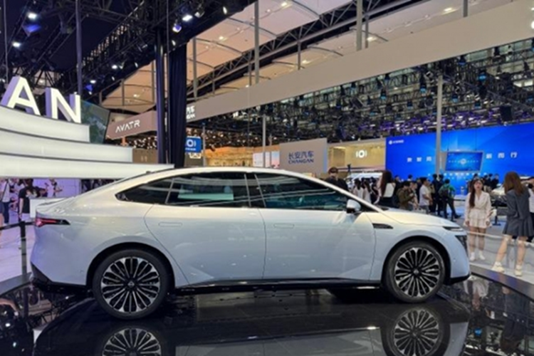 Nissan N7 2025 ra mat, 