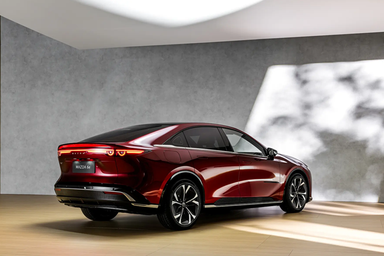 Mazda 6e chốt lịch ra mắt Đông Nam Á, có về Việt Nam? - Hình 13 Mazda 6e chot lich ra mat Dong Nam A, co ve Viet Nam?-Hinh-13