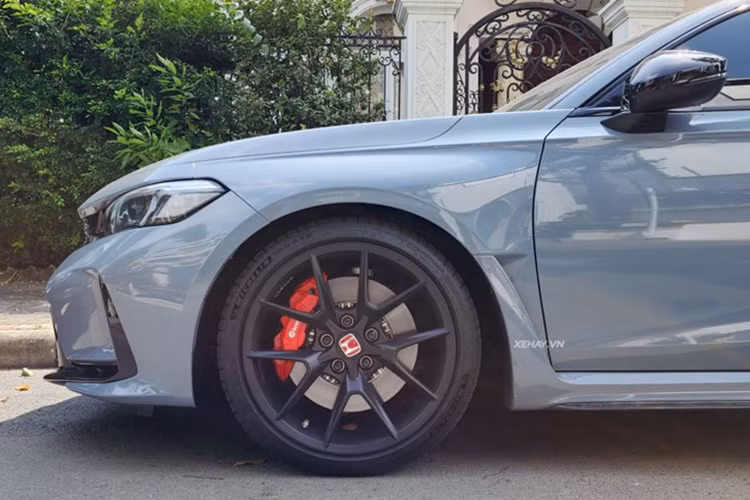 Honda Civic Type R cua tay choi Cuong Do La do po Mugen-Hinh-3