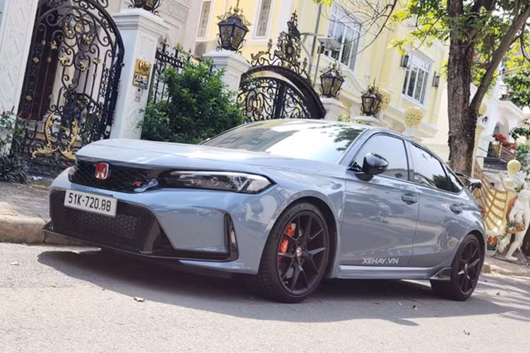 Honda Civic Type R cua tay choi Cuong Do La do po Mugen