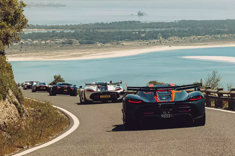 Ca dan sieu xe Koenigsegg trieu do tham du su kien dac biet-Hinh-4