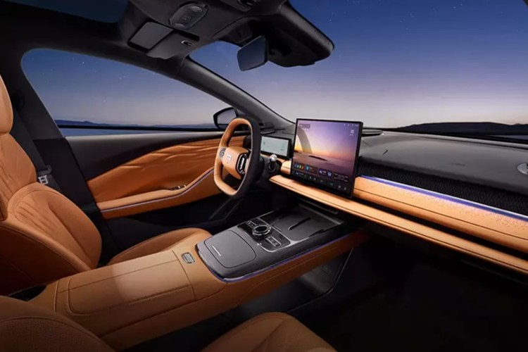 Geely ra mắt sedan Galaxy Starshine 8 mới, liệu có về Việt Nam? - Hình 6 Geely ra mat sedan Galaxy Starshine 8 moi, lieu co ve Viet Nam?-Hinh-6