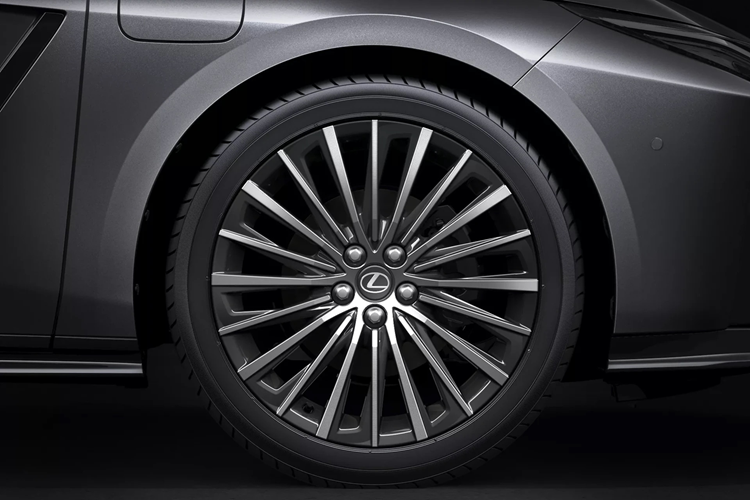 Lexus ES the he thu 8 them truyen dong hybrid va dong co dien-Hinh-5