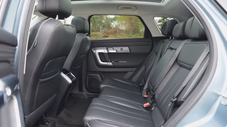 Jeacoo J7 - thach thuc xe Nhat, Han voi trang bi vuot tam gia-Hinh-5