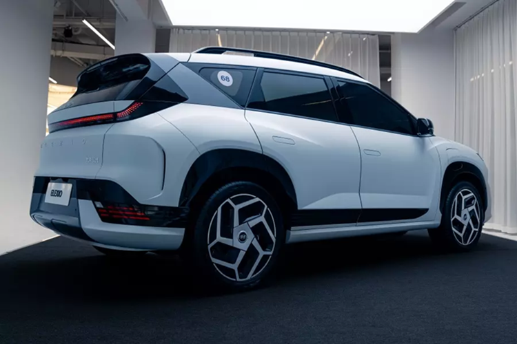 Hyundai Elexio 2026 - SUV dien toan cau moi chay 700 km/lan sac-Hinh-10