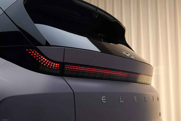 Hyundai Elexio 2026 - SUV dien toan cau moi chay 700 km/lan sac-Hinh-8