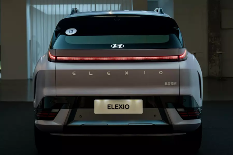 Hyundai Elexio 2026 - SUV dien toan cau moi chay 700 km/lan sac-Hinh-6