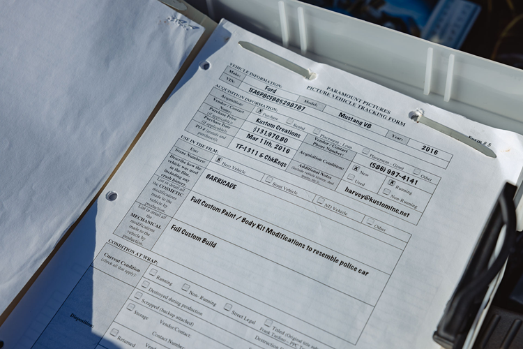 Hiện tại chiếc Ford Mustang GT 2016 trong Transformers có số odo 800 dặm (khoảng 1.287 km) trên đồng hồ, xe được giữ nguyên tình trạng hoàn hảo như trong phim.