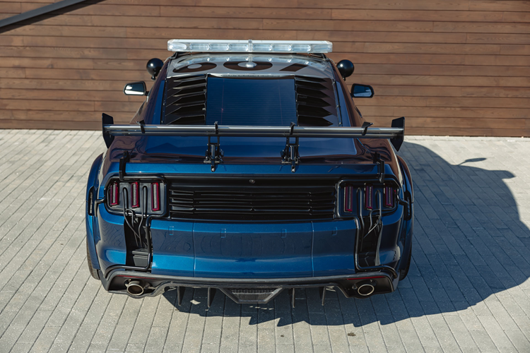 Đây là số ít những chiếc xe được chế tạo trong bộ phim Transformers còn hoạt động, điều này vô tình giúp chiếc xe xứng đáng góp mặt trong các bộ sưu tập xe.