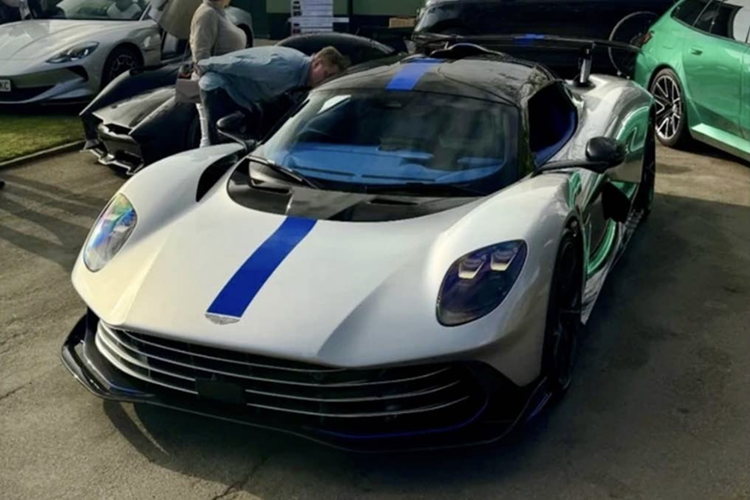 Aston Martin Valhalla trieu do lan banh tren pho sau 6 nam ra mat-Hinh-10