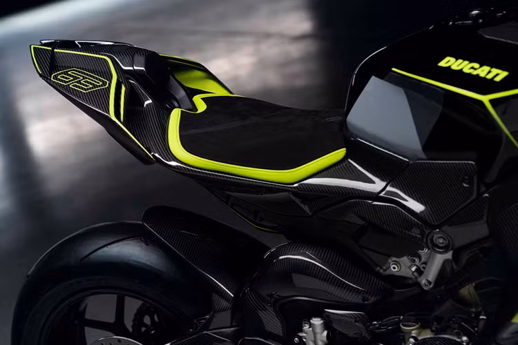 Ducati Panigale V4 Lamborghini - 