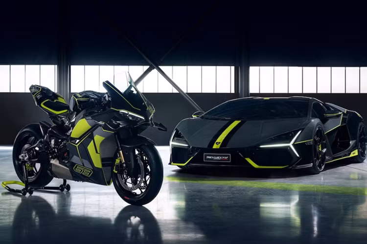 Ducati Panigale V4 Lamborghini - 