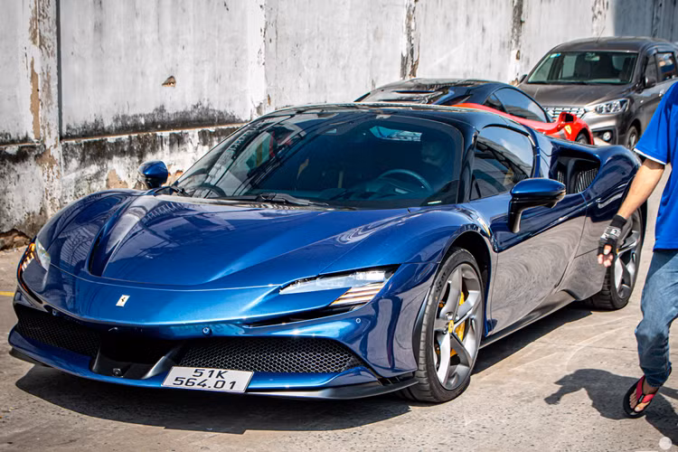 Ferrari SF90 Spider gần 55 tỷ của Cường Đô la "tái xuất" - Hình 5 Ferrari SF90 Spider gan 55 ty cua Cuong Do la