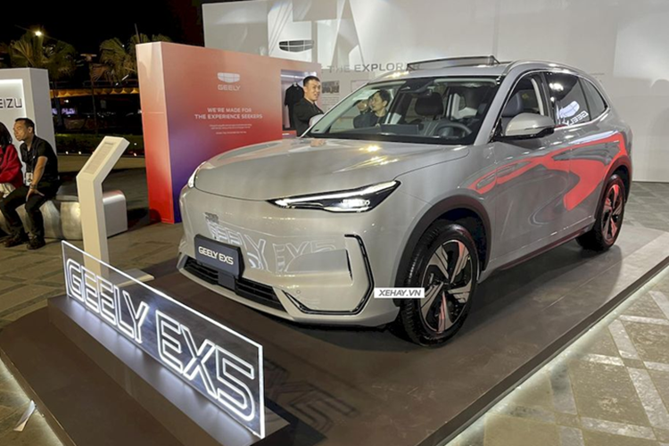 Geely EX5 tai Viet Nam co gia ban du kien tu 750 trieu dong?-Hinh-2