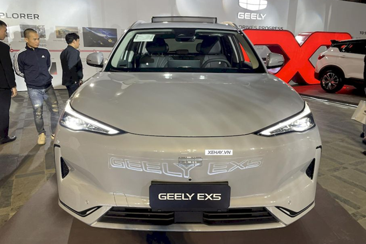 Geely EX5 tai Viet Nam co gia ban du kien tu 750 trieu dong?
