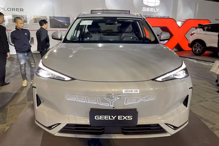 Geely EX5 tại Việt Nam có giá bán dự kiến từ 750 triệu đồng? Geely EX5 tai Viet Nam co gia ban du kien tu 750 trieu dong?