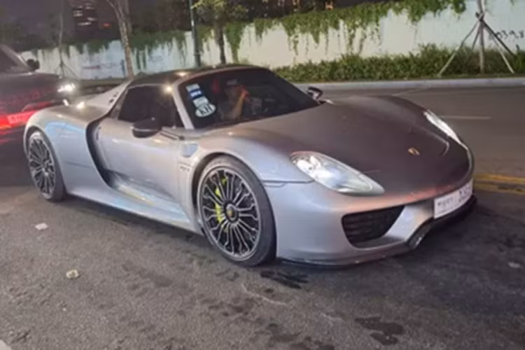 Sieu pham Porsche 918 Spyder cua ty phu USD Viet Nam tai xuat-Hinh-4