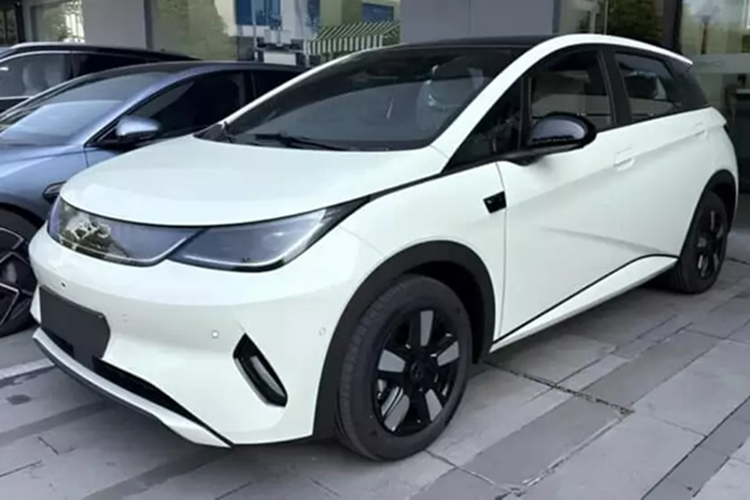 BYD Dolphin 2025 từ 323 triệu tại Trung Quốc, "xịn" hơn bản Việt Nam - Hình 2 BYD Dolphin 2025 tu 323 trieu tai Trung Quoc,