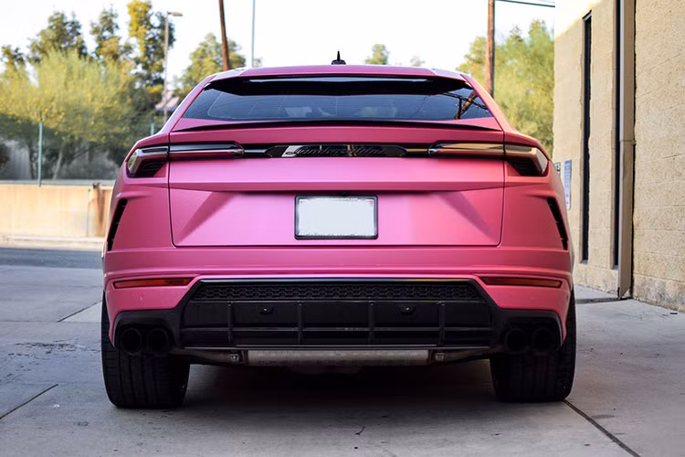 Lamborghini Urus hon 16 ty 