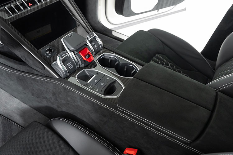 Lamborghini Urus hon 16 ty 