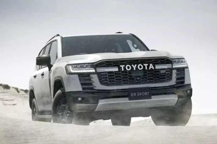 Toyota Land Cruiser LC300 2025 tu 893 trieu, chua ban da 