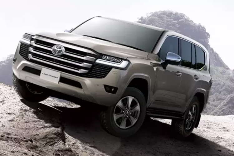 Toyota Land Cruiser LC300 2025 tu 893 trieu, chua ban da 