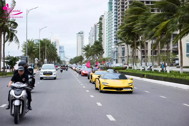 Dàn siêu xe gần 400 trăm tỷ của Hoàng Kim Khánh tại Đà Nẵng - Hình 3 Dan sieu xe gan 400 tram ty cua Hoang Kim Khanh tai Da Nang-Hinh-3