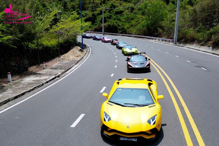 Dàn siêu xe gần 400 trăm tỷ của Hoàng Kim Khánh tại Đà Nẵng - Hình 8 Dan sieu xe gan 400 tram ty cua Hoang Kim Khanh tai Da Nang-Hinh-8