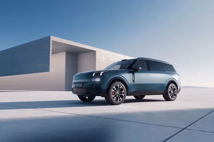 Lynk & Co 900 chạy 280km "không ăn xăng" giá hơn 1 tỷ đồng - Hình 2 Lynk & Co 900 chay 280km