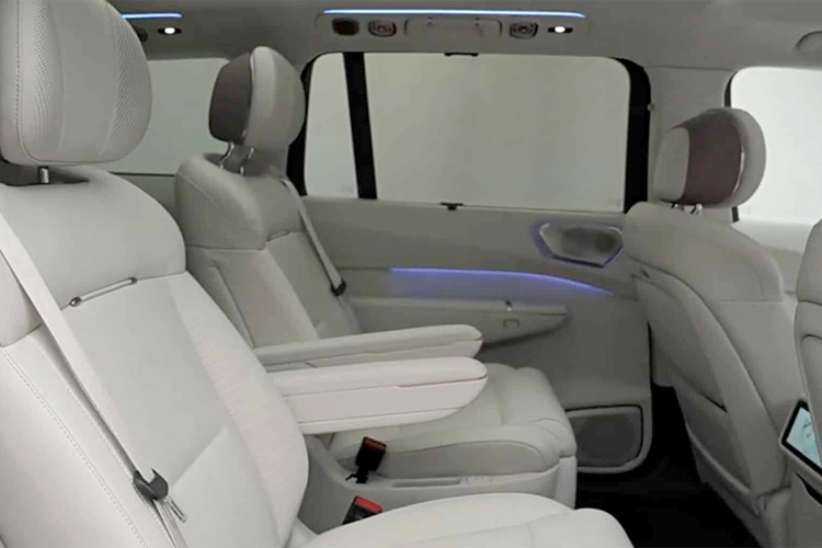 Lynk & Co 900 chay 280km 