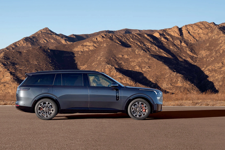 Lynk & Co 900 chay 280km 